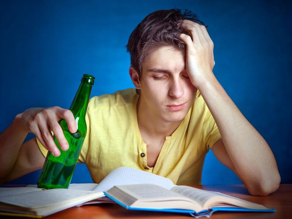 tired student with beer how to stop drinking